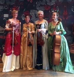 Quartetto Tonale Rokoko Barock Kleider